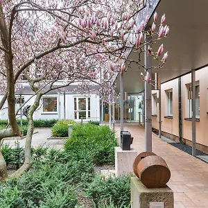 Hotel Der Akademie Caritas-pirckheimer-haus, Nuremberg