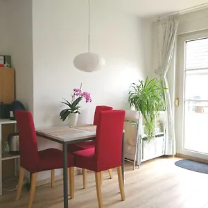 Apartment Quiet City-apt, 4min City-center, 18min Fair Nürnberg!!!